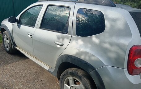 Renault Duster I рестайлинг, 2011 год, 750 000 рублей, 4 фотография