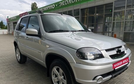 Chevrolet Niva I рестайлинг, 2018 год, 745 000 рублей, 7 фотография