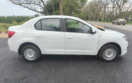 Renault Logan II, 2021 год, 650 000 рублей, 2 фотография
