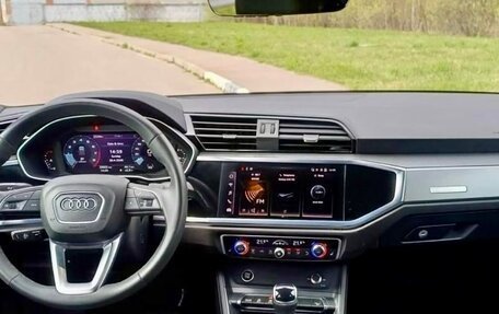 Audi Q3, 2023 год, 2 700 000 рублей, 9 фотография
