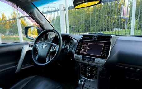 Toyota Land Cruiser Prado 150 рестайлинг 2, 2020 год, 4 949 000 рублей, 9 фотография