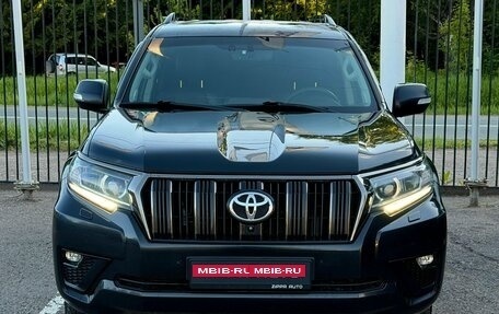 Toyota Land Cruiser Prado 150 рестайлинг 2, 2020 год, 4 949 000 рублей, 2 фотография