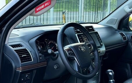Toyota Land Cruiser Prado 150 рестайлинг 2, 2020 год, 4 949 000 рублей, 8 фотография