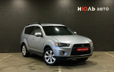 Mitsubishi Outlander III рестайлинг 3, 2012 год, 1 300 000 рублей, 3 фотография