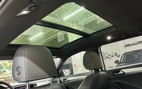 Volkswagen T-Roc I, 2022 год, 1 750 000 рублей, 18 фотография