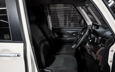 Toyota Roomy I, 2017 год, 880 000 рублей, 11 фотография