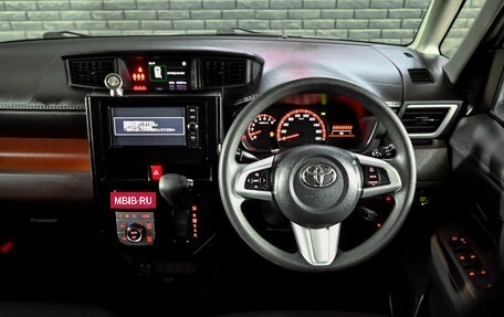 Toyota Roomy I, 2017 год, 880 000 рублей, 17 фотография