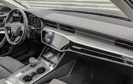 Audi A6, 2021 год, 4 090 000 рублей, 13 фотография
