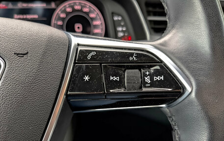 Audi A6, 2021 год, 4 090 000 рублей, 28 фотография