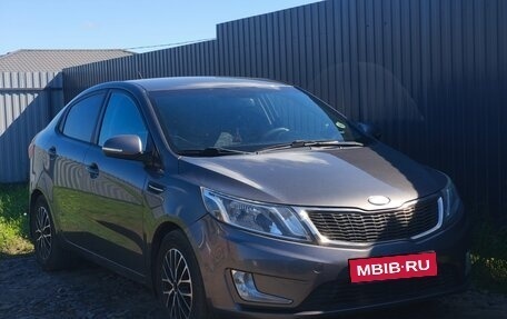 KIA Rio III рестайлинг, 2013 год, 850 000 рублей, 1 фотография