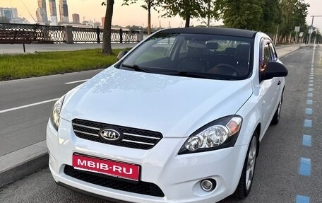KIA cee'd I рестайлинг, 2008 год, 660 000 рублей, 1 фотография