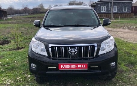 Toyota Land Cruiser Prado 150 рестайлинг 2, 2012 год, 2 700 000 рублей, 1 фотография