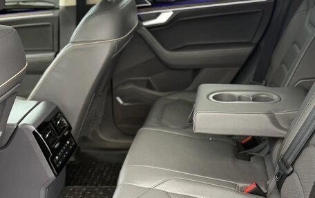 Volkswagen Touareg III, 2021 год, 4 850 000 рублей, 6 фотография