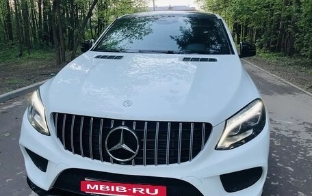 Mercedes-Benz GLE Coupe, 2015 год, 3 690 000 рублей, 2 фотография
