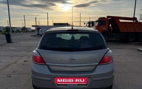 Opel Astra H, 2006 год, 420 000 рублей, 3 фотография