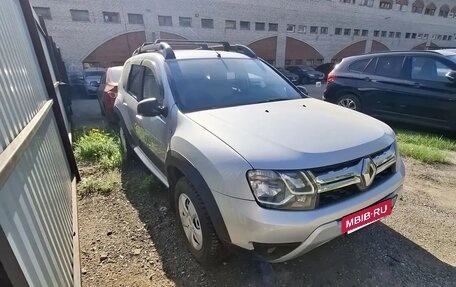 Renault Duster I рестайлинг, 2019 год, 1 650 000 рублей, 3 фотография