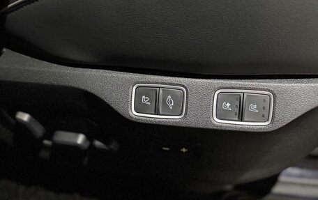 Hyundai Staria, 2024 год, 7 100 000 рублей, 4 фотография