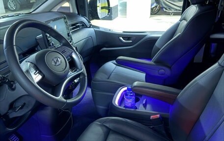 Hyundai Staria, 2024 год, 7 100 000 рублей, 9 фотография