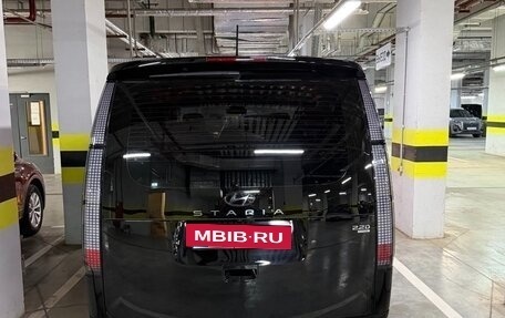 Hyundai Staria, 2024 год, 7 100 000 рублей, 3 фотография