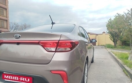 KIA Rio IV, 2017 год, 1 400 000 рублей, 2 фотография