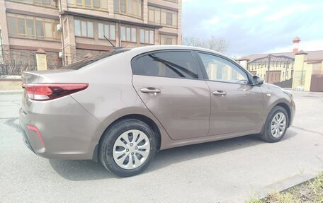 KIA Rio IV, 2017 год, 1 400 000 рублей, 5 фотография