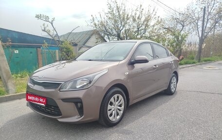 KIA Rio IV, 2017 год, 1 400 000 рублей, 3 фотография