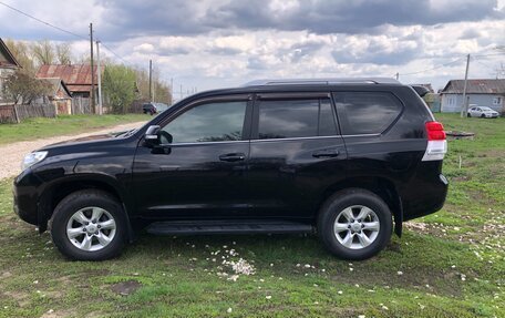Toyota Land Cruiser Prado 150 рестайлинг 2, 2012 год, 2 700 000 рублей, 3 фотография