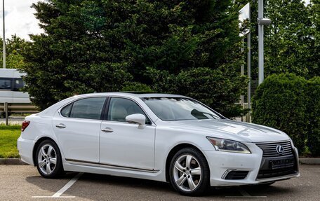 Lexus LS IV, 2014 год, 1 895 000 рублей, 3 фотография