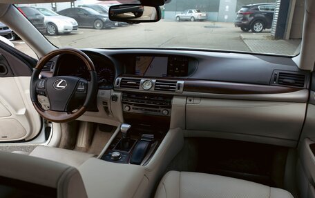 Lexus LS IV, 2014 год, 1 895 000 рублей, 17 фотография
