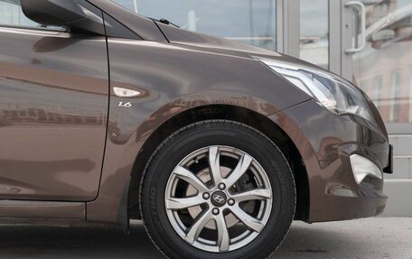 Hyundai Solaris II рестайлинг, 2015 год, 1 050 000 рублей, 9 фотография
