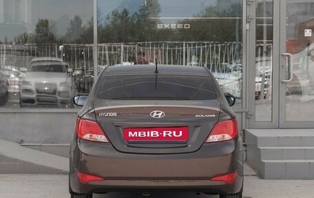Hyundai Solaris II рестайлинг, 2015 год, 1 050 000 рублей, 6 фотография