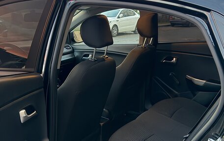 KIA Rio III рестайлинг, 2016 год, 860 000 рублей, 10 фотография