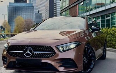 Mercedes-Benz A-Класс, 2023 год, 2 370 000 рублей, 1 фотография