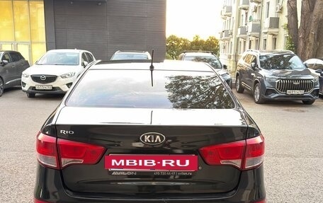 KIA Rio III рестайлинг, 2016 год, 860 000 рублей, 24 фотография