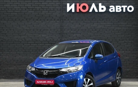 Honda Fit III, 2016 год, 880 000 рублей, 1 фотография