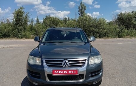 Volkswagen Touareg III, 2007 год, 1 100 000 рублей, 1 фотография