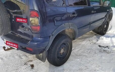 Chevrolet Niva I рестайлинг, 2005 год, 270 000 рублей, 2 фотография