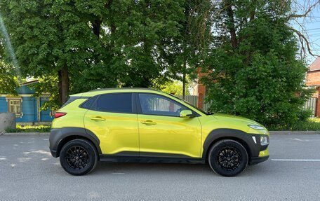 Hyundai Kona I, 2020 год, 1 980 000 рублей, 4 фотография