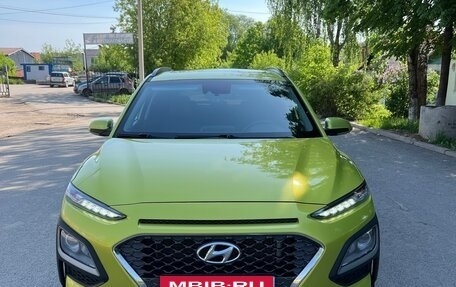 Hyundai Kona I, 2020 год, 1 980 000 рублей, 2 фотография