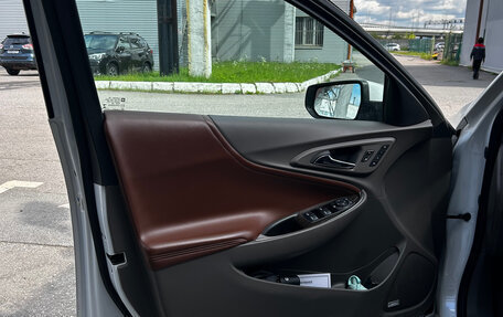 Chevrolet Malibu IX, 2017 год, 1 600 000 рублей, 8 фотография