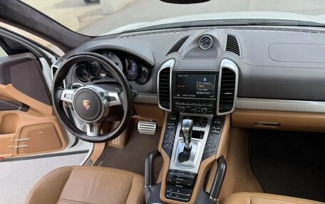 Porsche Cayenne III, 2012 год, 2 970 000 рублей, 19 фотография