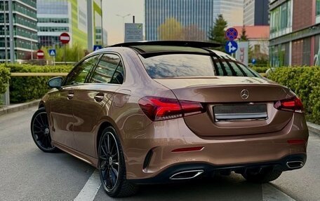 Mercedes-Benz A-Класс, 2023 год, 2 370 000 рублей, 7 фотография