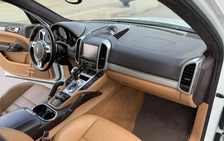 Porsche Cayenne III, 2012 год, 2 970 000 рублей, 17 фотография