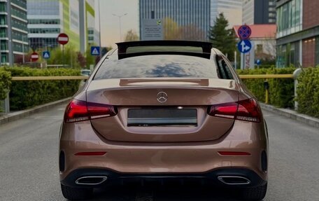 Mercedes-Benz A-Класс, 2023 год, 2 370 000 рублей, 8 фотография