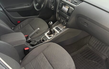 Skoda Octavia, 2014 год, 1 250 000 рублей, 3 фотография