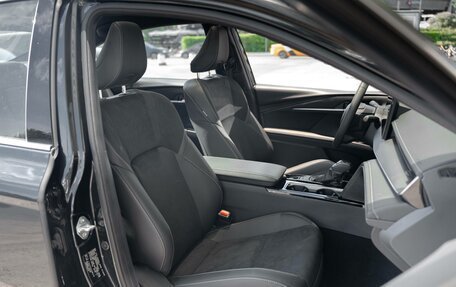Toyota Camry, 2026 год, 4 050 000 рублей, 8 фотография