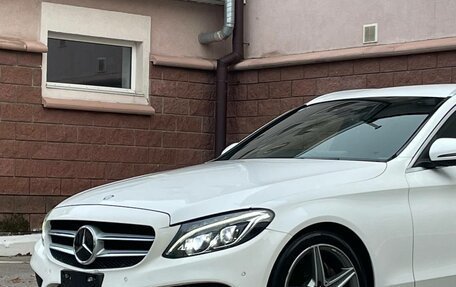 Mercedes-Benz C-Класс, 2016 год, 1 850 000 рублей, 2 фотография