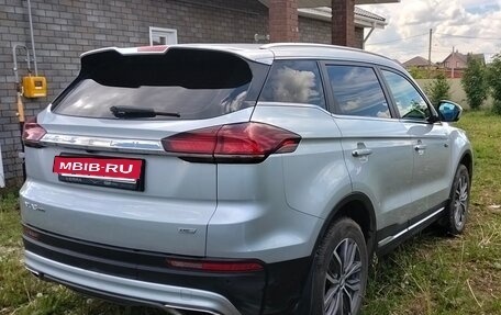 Geely Atlas, 2022 год, 1 900 000 рублей, 5 фотография