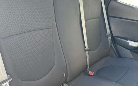KIA Rio III рестайлинг, 2013 год, 730 000 рублей, 17 фотография