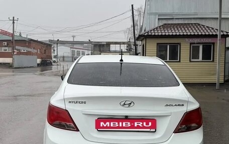 Hyundai Solaris II рестайлинг, 2014 год, 700 000 рублей, 3 фотография